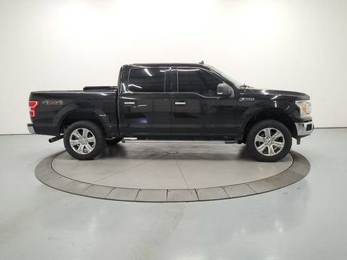 Used 2019 Ford F150 XLT w/ Equipment Group 302A Luxury AWD/4WD image 9