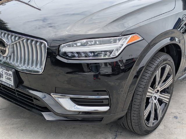 Certified 2025 Volvo XC90 T8 Ultra w/ Protection Package Premier AWD/4WD image 9