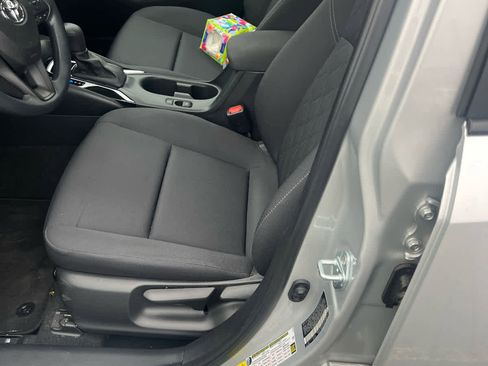 Used 2023 Toyota Corolla LE w/ Carpet Mat Package (TMS) image 21