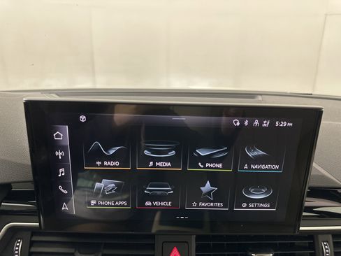 Used 2023 Audi A4 2.0T Premium Plus image 17