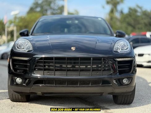 Used 2018 Porsche Macan AWD/4WD image 9