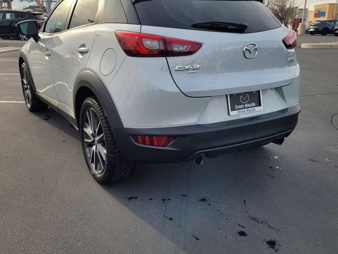 Used 2018 MAZDA MAZDA3 Grand Touring w/ Premium Equipment Package image 4