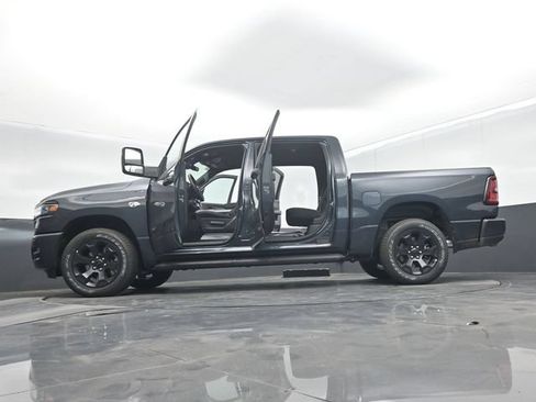 New 2026 RAM 1500 Express AWD/4WD image 66