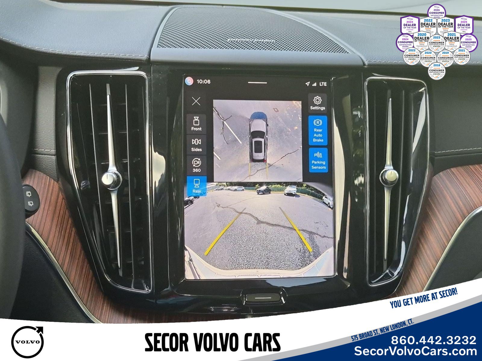 Used 2024 Volvo XC60 T8 Ultimate w/ Protection Package Premier AWD/4WD image 15