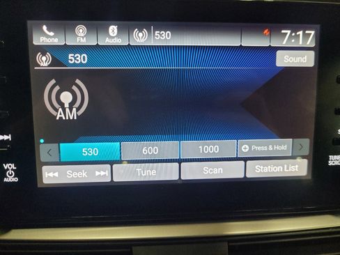 Used 2018 Honda Accord Sport image 25