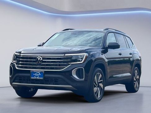 New 2026 Volkswagen Atlas SE FWD image 7