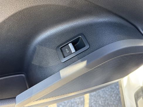 Used 2018 Audi Q5 Prestige image 40