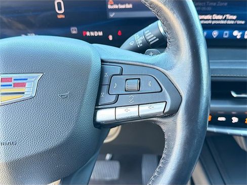 Used 2024 Cadillac XT4 Premium Luxury image 36