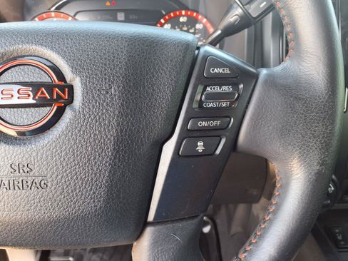 Used 2023 Nissan Titan PRO-4X w/ Pro-4x Convenience Package AWD/4WD image 19