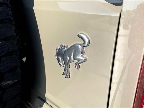 New 2026 Ford Bronco Heritage Edition image 9