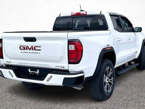 Used 2024 GMC Canyon AT4 image 5