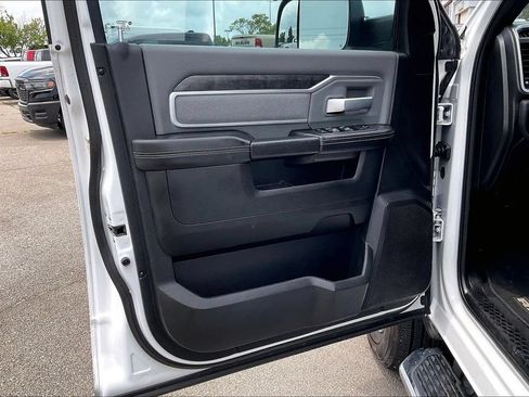 Used 2021 RAM 2500 Big Horn AWD/4WD image 22