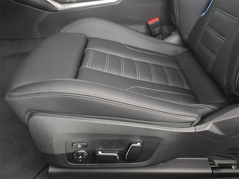 New 2026 BMW M2 w/ Lighting Package image 27