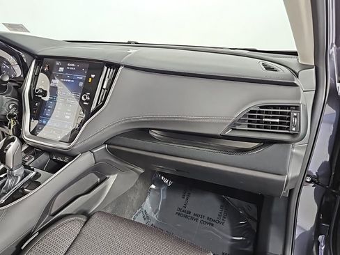 Certified 2025 Subaru Outback Premium image 14