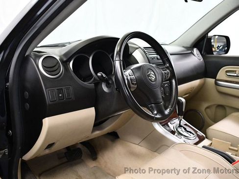 Used 2013 Suzuki Grand Vitara Limited AWD/4WD image 7