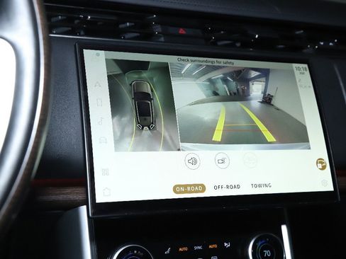Used 2023 Land Rover Range Rover SE image 25