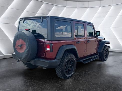 Used 2021 Jeep Wrangler Unlimited Sport AWD/4WD image 2