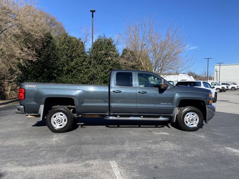Used 2017 Chevrolet Silverado 2500 LT w/ All Star Edition image 10