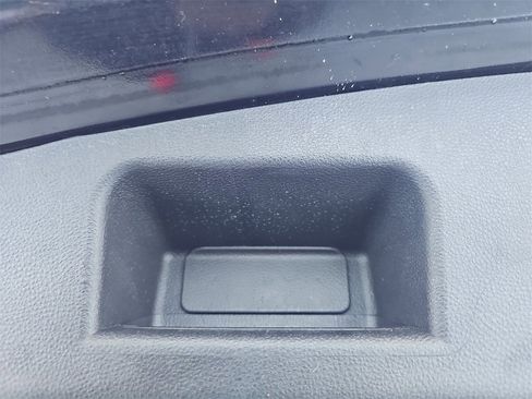 Used 2017 Chevrolet Equinox LS image 13