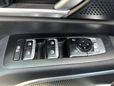 Used 2022 Kia Telluride LX AWD/4WD image 12