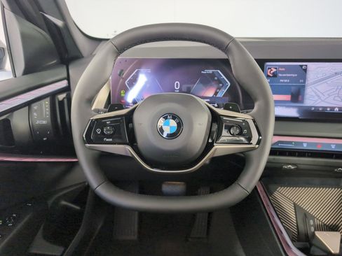 Used 2025 BMW X3 xDrive30i w/ Convenience Package image 13