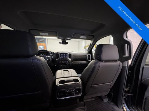 Used 2020 Chevrolet Silverado 2500 LTZ w/ LTZ Premium Package image 16