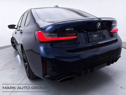 Used 2023 BMW M340i xDrive image 11