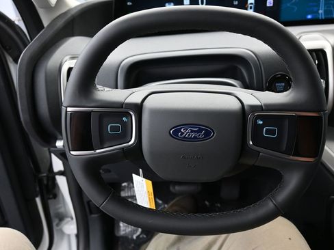 New 2025 Ford Expedition Max Active image 28