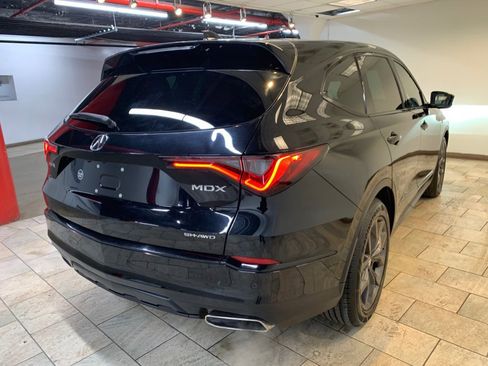 Used 2024 Acura MDX A-Spec AWD/4WD image 10