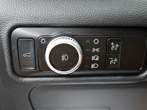 Certified 2023 Ford Explorer Limited w/ Equipment Group 301A image 24