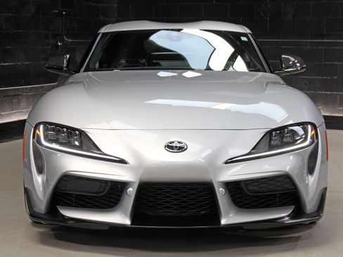 Used 2021 Toyota Supra Premium w/ Driver Assist Package RWD image 8