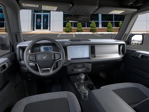 New 2025 Ford Bronco Big Bend image 9