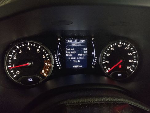 Used 2020 Jeep Renegade Sport image 23