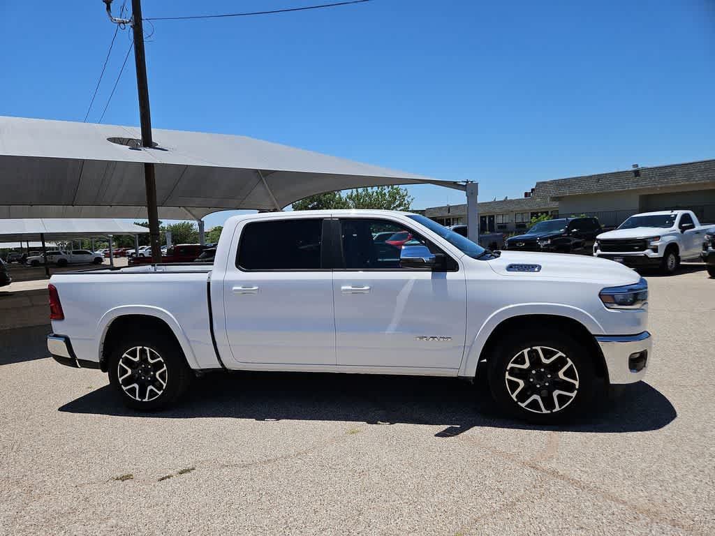 Used 2025 RAM 1500 Laramie AWD/4WD image 9