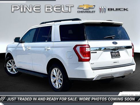 Used 2020 Ford Expedition XLT w/ Equipment Group 201A RWD image 2