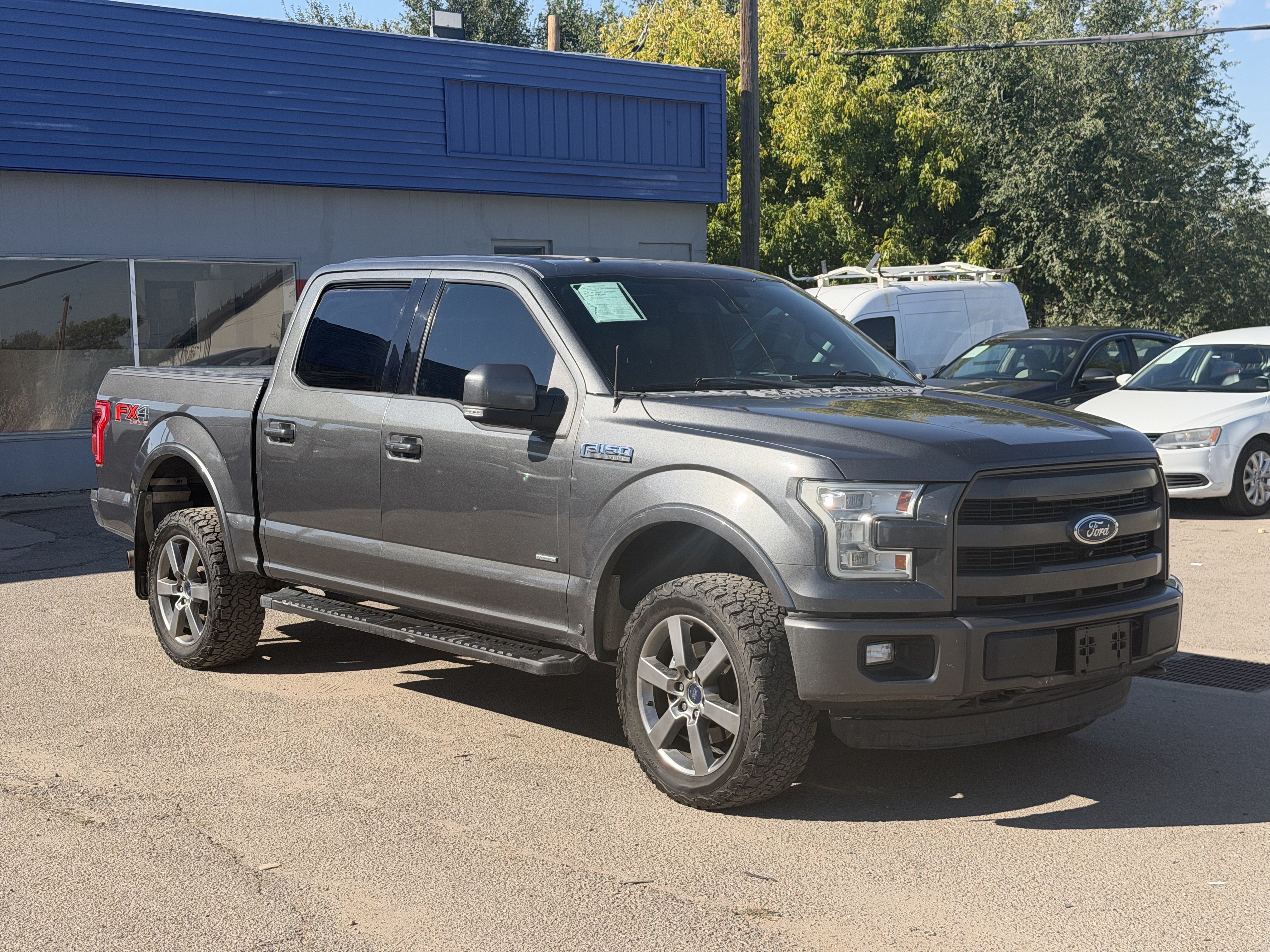 Used 2015 Ford F150 Lariat w/ Equipment Group 502A Luxury AWD/4WD image 8
