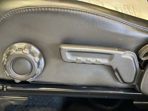 Used 2021 Jeep Wrangler Sahara w/ Safety Group image 14