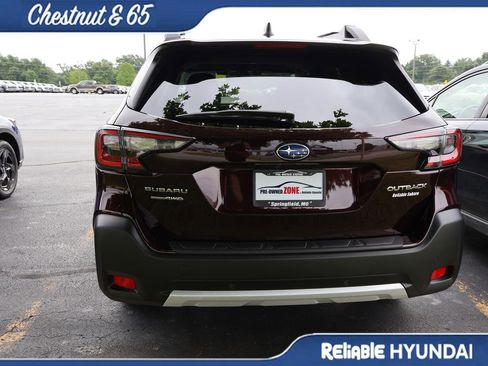 Used 2024 Subaru Outback Limited AWD/4WD image 17