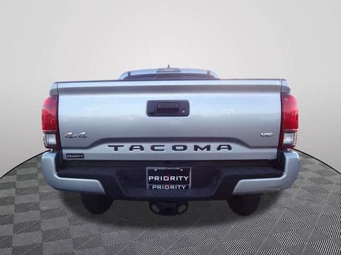 Used 2023 Toyota Tacoma SR image 3