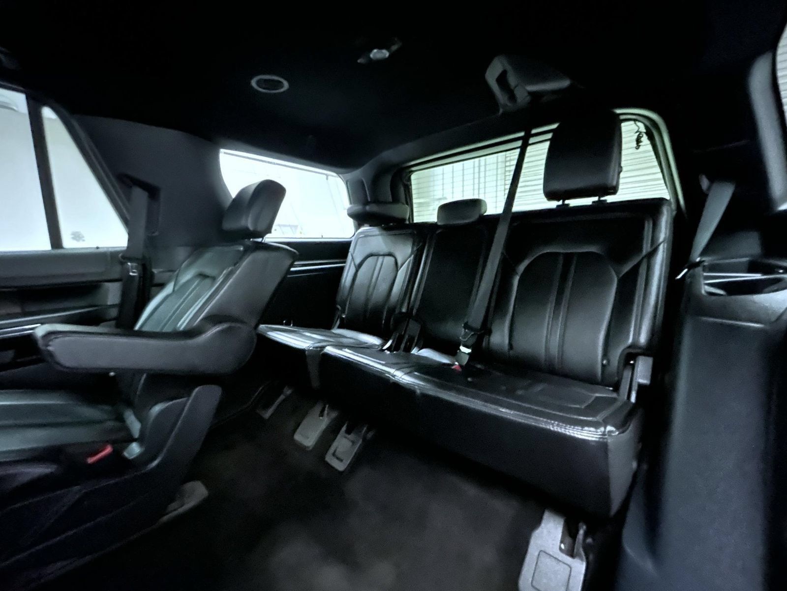 Used 2021 Ford Expedition Limited AWD/4WD image 19