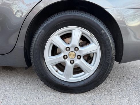 Used 2007 Toyota Camry LE image 9