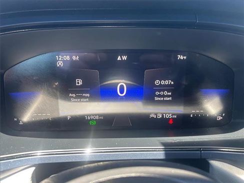Certified 2023 Volkswagen Taos SE w/ Panoramic Sunroof Package AWD/4WD image 14