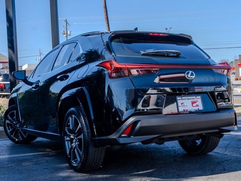 Used 2023 Lexus UX 250h FWD w/ Premium Package image 23
