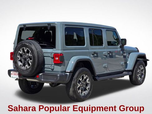 New 2026 Jeep Wrangler Unlimited Sahara AWD/4WD image 20