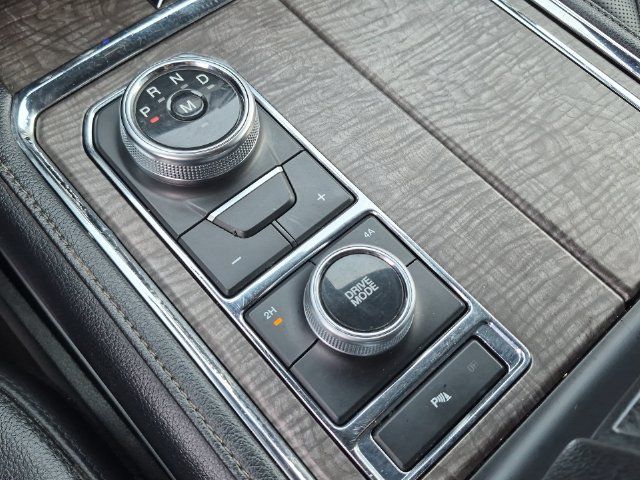 Used 2020 Ford Expedition Limited AWD/4WD image 27