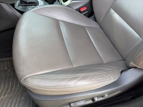 Used 2017 Hyundai Santa Fe SE w/ SE Premium Package 02 image 25