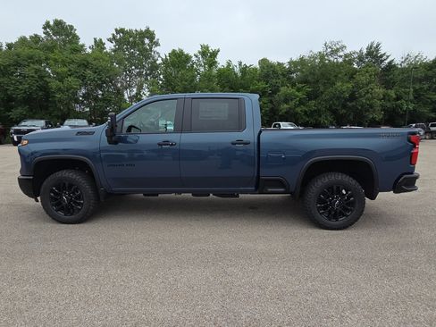 New 2026 Chevrolet Silverado 2500 LT w/ Trail Boss Package AWD/4WD image 5