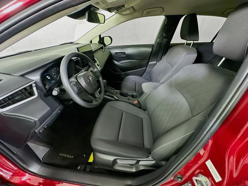 Used 2025 Toyota Corolla LE w/ LE Premium Package image 13