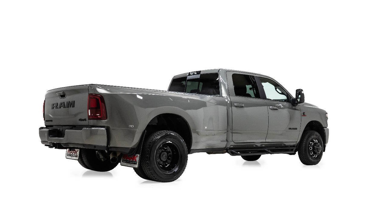 Used 2026 RAM 3500 Laramie w/ Night Edition AWD/4WD image 3