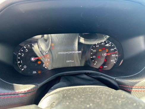 Used 2025 Jeep Compass Trailhawk image 10